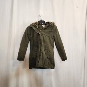 CHARLOTTE RUSSE Green Insulated Parka Faux Fur Hooded Gorpcore Womens Medium M